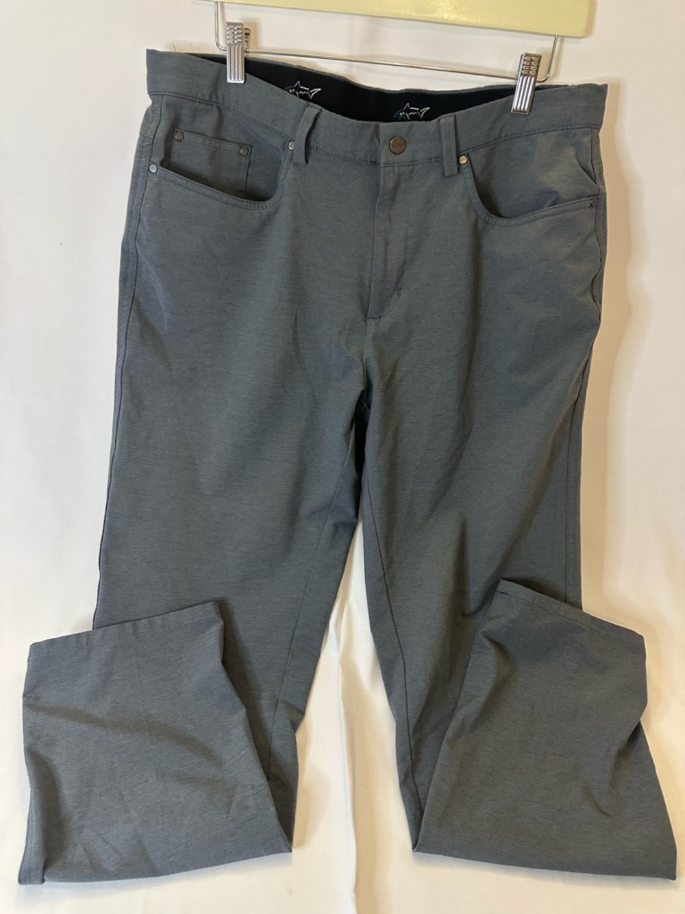 Greg Norman Golf Pants Men 34x30 Gray Flat Front Stretch Outdoor Performance